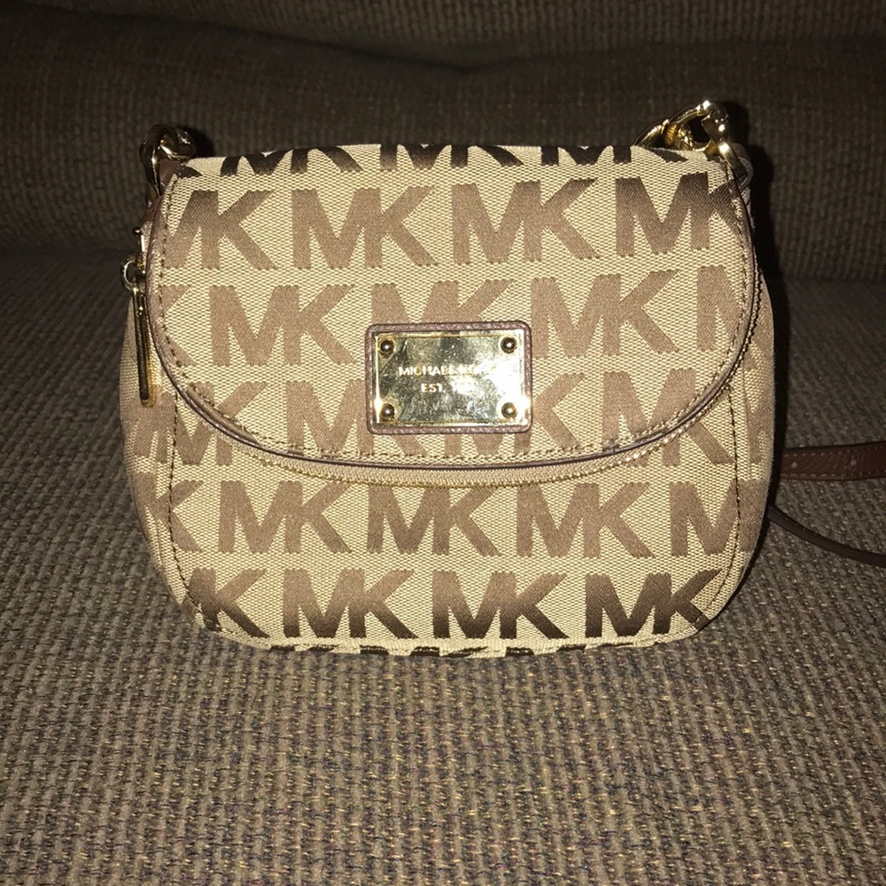 Michael Kors Crossbody Bag